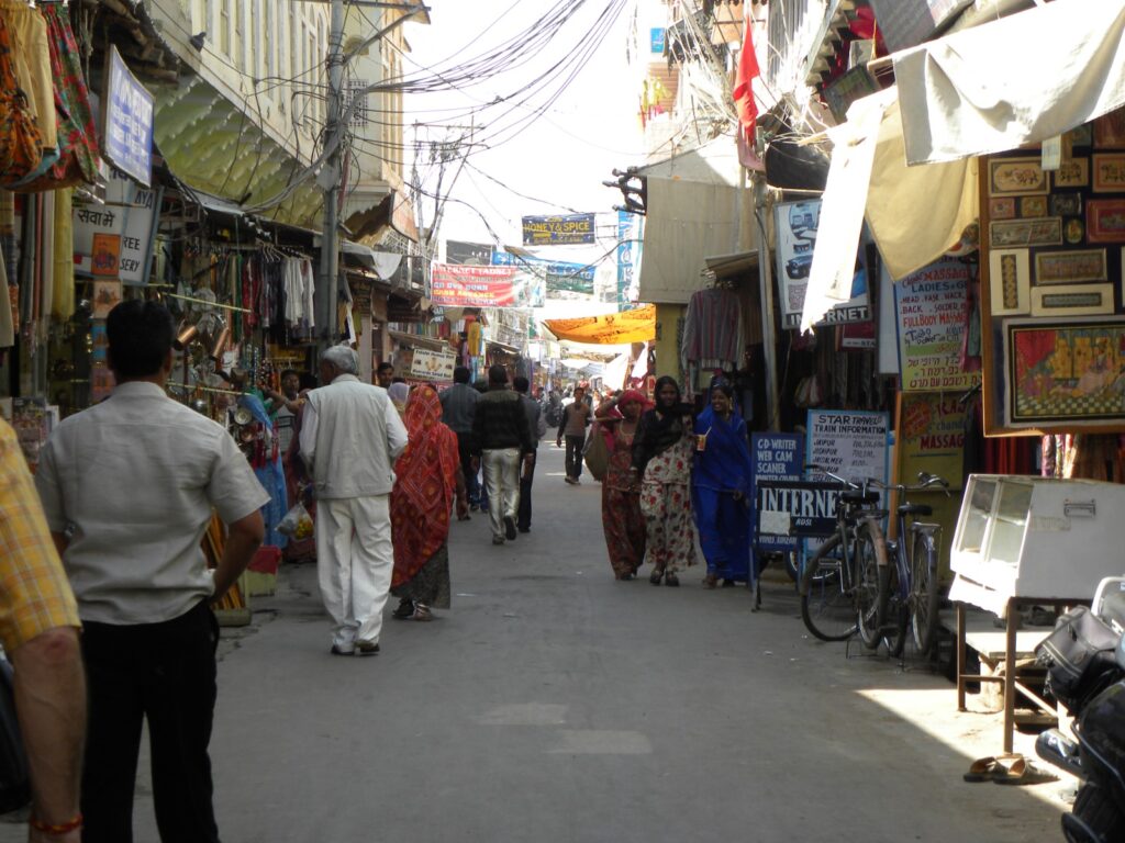 Best Things to do in Pushkar in 2 days-Main Market Pushkar