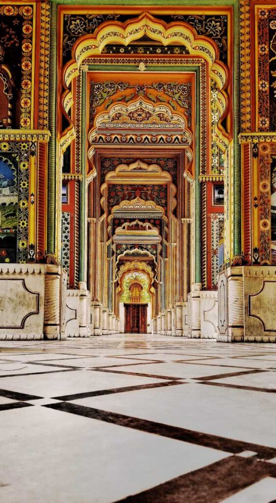 Beautifully decorated Patrika Gate in Jaipur is One of the best things to do.